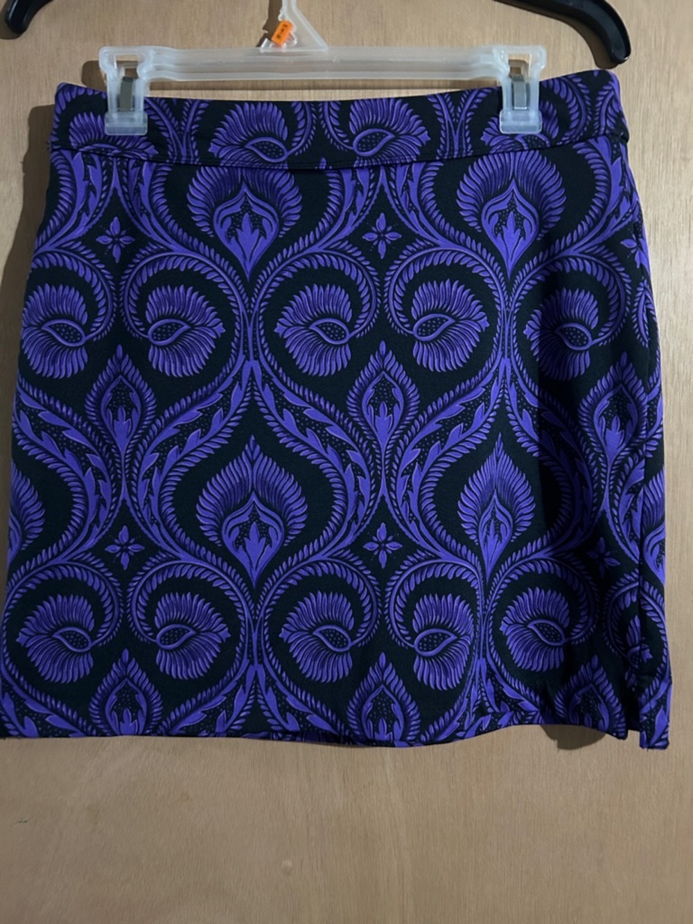Greg Norman Collection Black and Purple Floral Print Skort